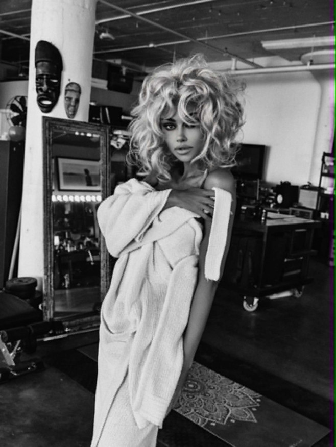 madalina ghenea blonda (7)