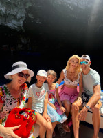 andreea balan, mama ei, fetitele ei si sotul ei