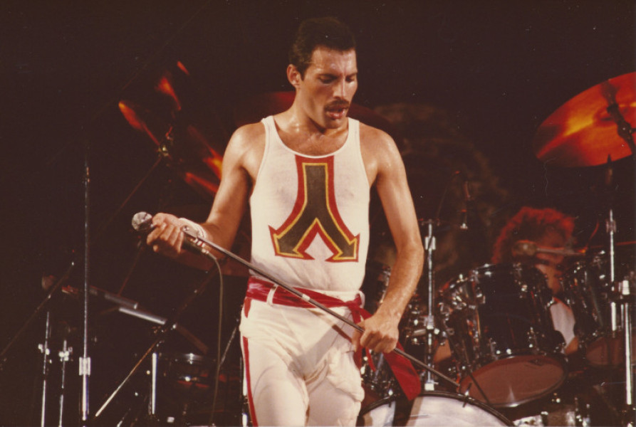 'Queen' Performs at New Haven Coliseum