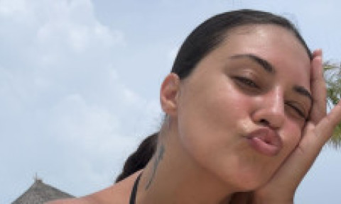 "A picat internetul". Antonia, în costum de baie în Maldive, după operațiile complicate prin care a trecut recent