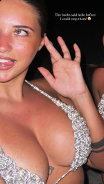 antonia in costum de baie (4)