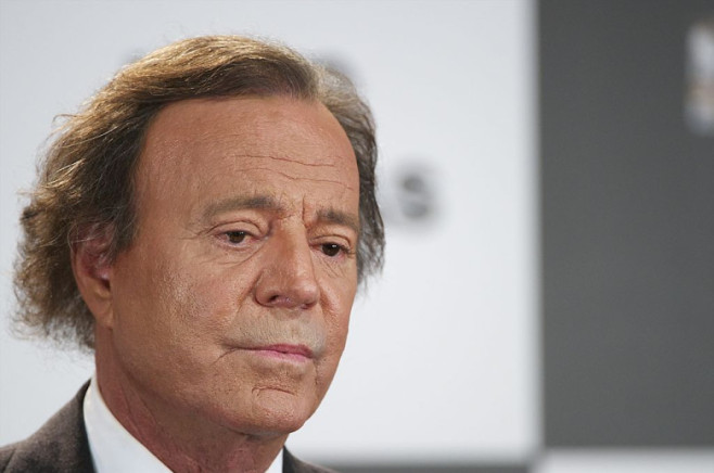 Julio Iglesias