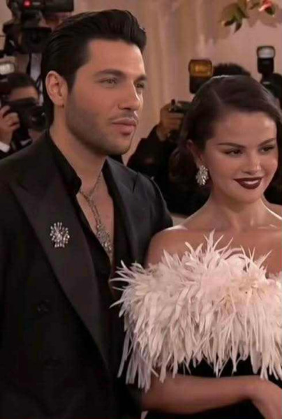 Benny Blanco, cu părul drept. Fotografie realizată cu inteligența artificială/ Foto: X