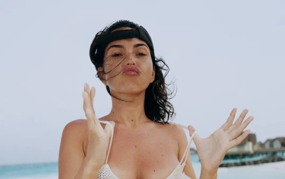 inna in costum de baie ianuarie 2026 (13)