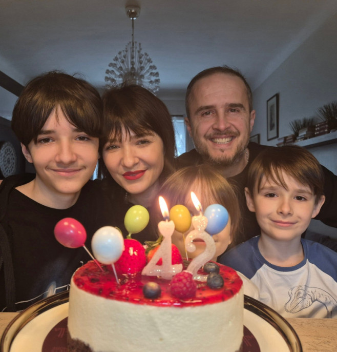 serban copot familie (1)