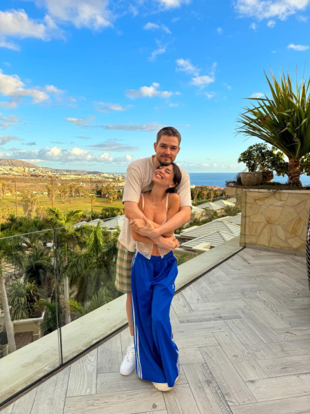 mira si levi elekes (2)