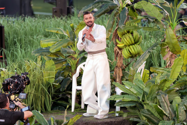 Apple Music Super Bowl LX Halftime Show