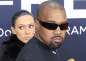 Bianca Censori ar fi încercat de mai multe ori să iasă din căsnicia "nefericită" cu Kanye West înainte ca el să meargă la reabilitare