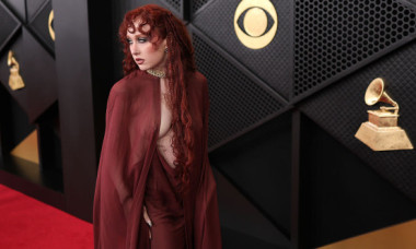 Apariția care a eclipsat toate starurile de la Grammy 2026. Chappell Roan și rochia care a rupt internetul