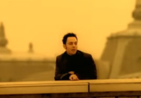 Cum arată azi, la 53 de ani, Darren Hayes de la Savage Garden. În 2025 a suferit un accident care l-a lăsat cu sechele