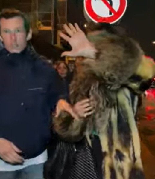 dua lipa si iubitul urmariti de paparazzi (4)