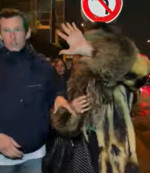 dua lipa si iubitul urmariti de paparazzi (4)