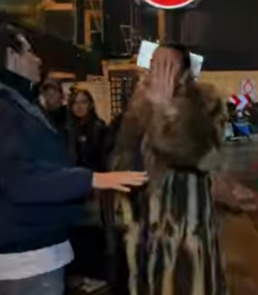 dua lipa si iubitul urmariti de paparazzi (5)