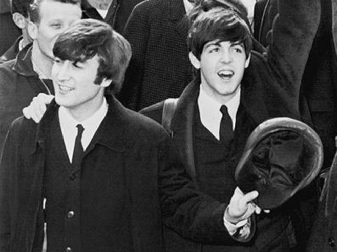 Paul McCartney și John Lennon/ Profimedia