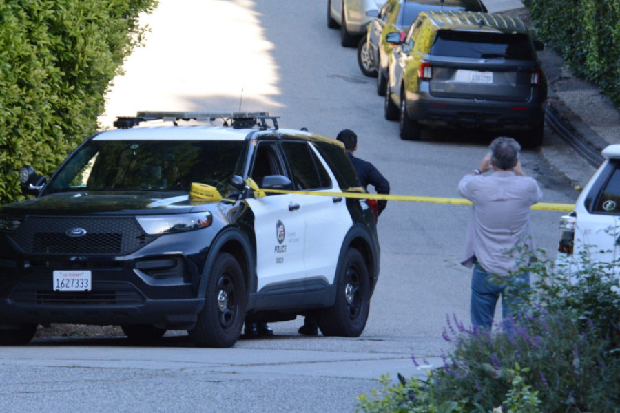 Police blocking Rihanna's street after scary shooting