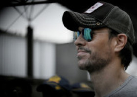 Enrique Iglesias a topit inimile fanilor cu noua imagine în care apar cei patru copii ai săi: „Familia”. Ana i-a fotografiat