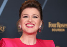 Kelly Clarkson, la 24 de ani de la participarea la emisiunea care i-a adus faima: „Nu am primit premiul, au mințit”