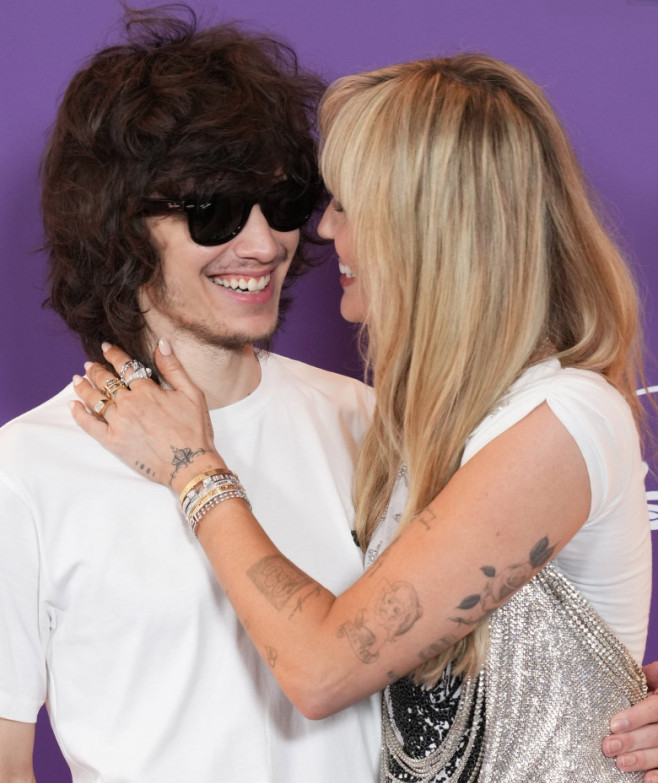 Maxx Morando, Miley Cyrus