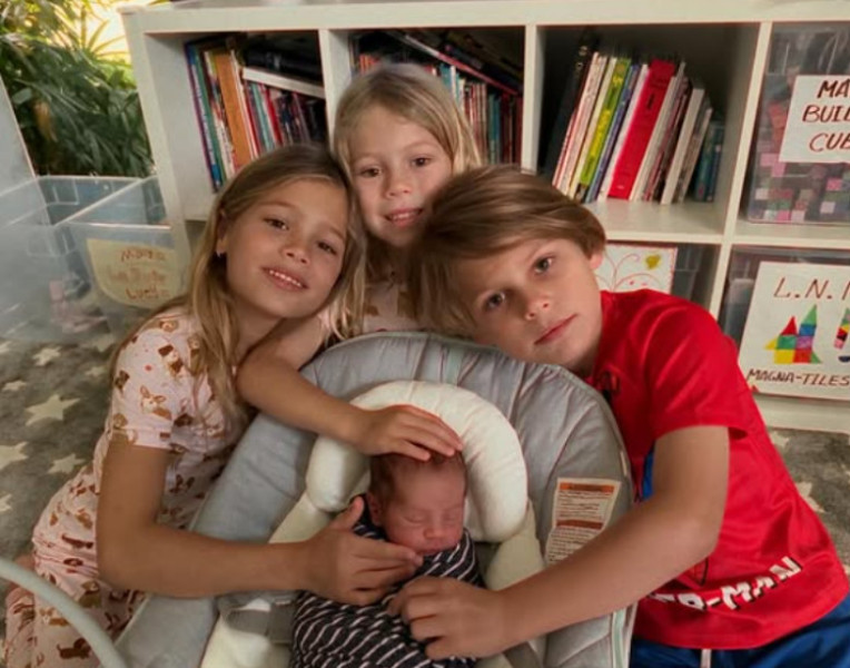 copiii lui enrique iglesias (1)