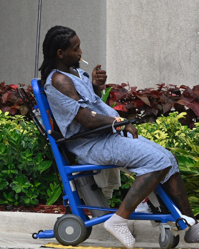 Primele imagini cu Offset după ce a fost împușcat/ Foto. Facebook Page Six