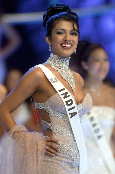 Priyanka Chopra, miss world 2000 (2)