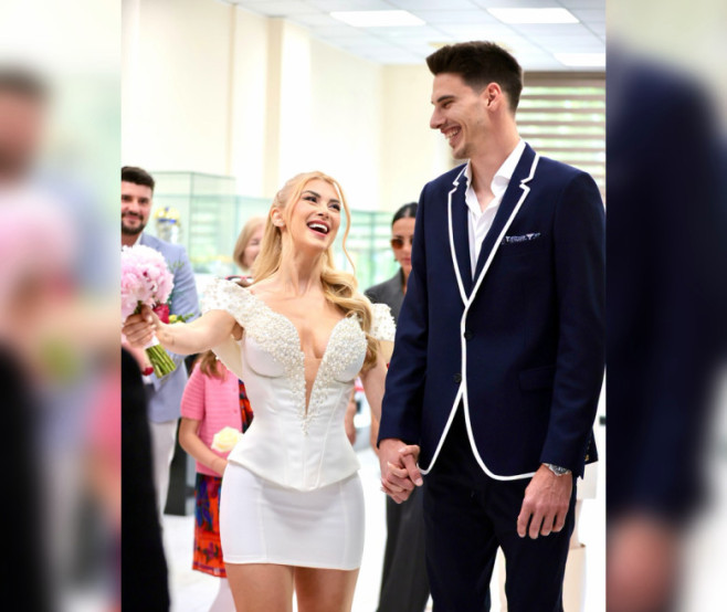 Andreea Bălan și Victor Cornea s-au căsătorit civil/ Foto: Instagram