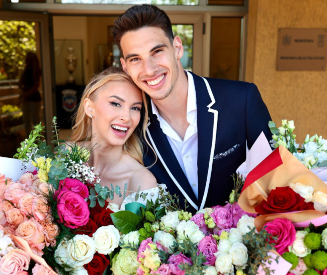 Andreea Bălan și Victor Cornea s-au căsătorit civil/ Foto: Instagram