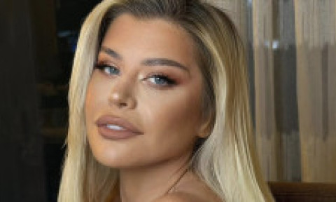 Loredana Groza, criticată după ce și-a etalat silueta într-o ținută mult prea mulată: „Nu e adecvat pentru tine, se vede aproape tot!”