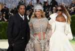Blue Ivy, Jay-Z și Beyonce la Met Gala/ Profimedia