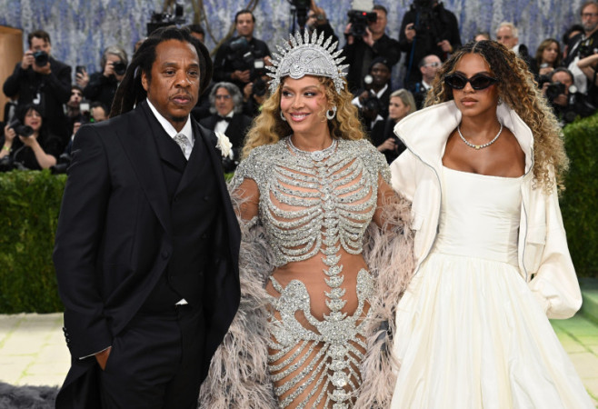 Blue Ivy, Jay-Z și Beyonce la Met Gala/ Profimedia