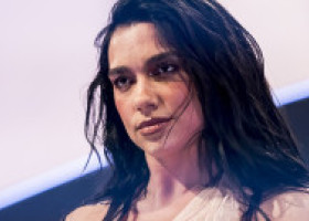 „Mereu impecabilă”. Dua Lipa, siluetă admirată în ținută sport. Peste 1,5 milioane de like-uri pentru imaginile din vacanța italiană