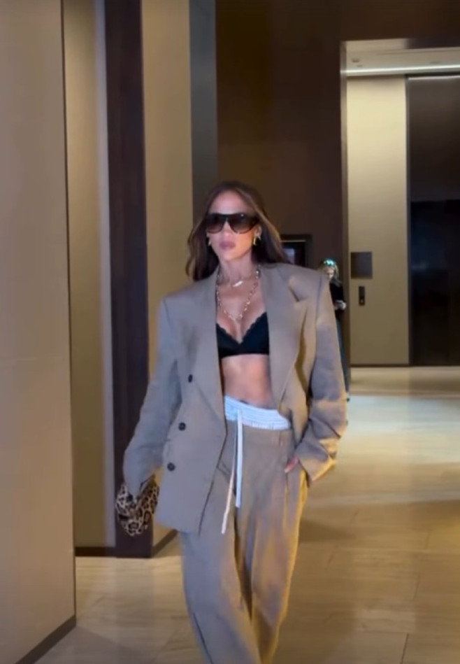 Jennifer Lopez