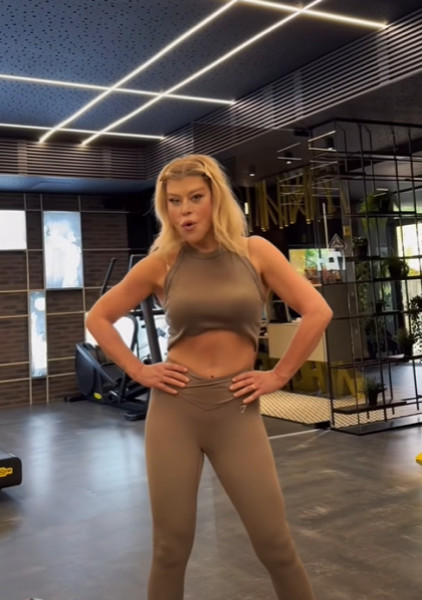 loredana groza la sala (3)