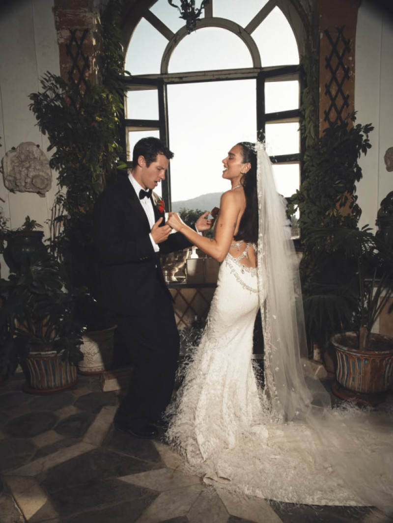 nunta dua lipa si callum turner (5)