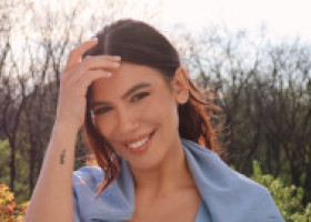 Sore, siluetă armonioasă în costum de baie, în vacanța din Turcia. S-a distrat cu fiica ei în parcurile acvatice din Belek