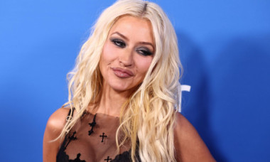 Christina Aguilera, apariție provocatoare la 45 de ani. A pozat fără probleme în fața fotografilor, într-o ținută complet transparentă