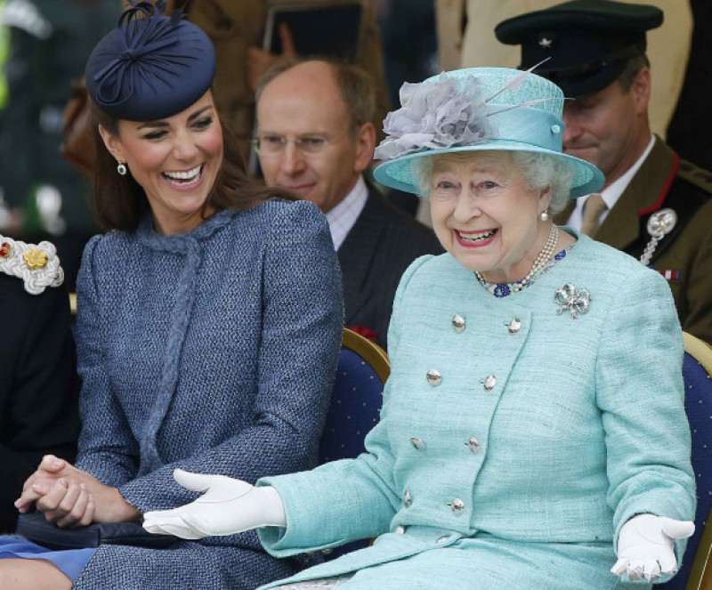 Kate Middleton și regina Elisabeta a II-a