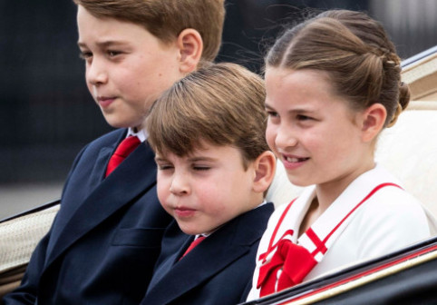 George, Charlotte și Louis, elevi ca toți ceilalți. De ce copiii lui William și Kate nu-și folosesc titlurile regale la școală