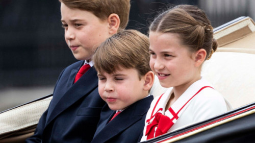 George, Charlotte și Louis, elevi ca toți ceilalți. De ce copiii lui William și Kate nu-și folosesc titlurile regale la școală