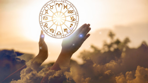 Horoscop 27 octombrie - 2 noiembrie. Zodiile care vor avea succes pe toate planurile, odată cu intrarea lui Mercur în Săgetător