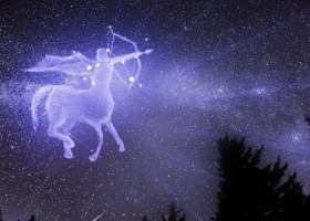 Luna Plină în Săgetător aduce schimbări majore pentru mai multe zodii. Cine trece prin transformări