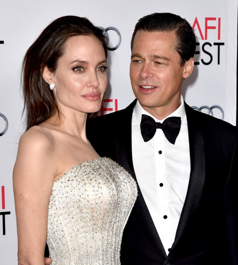 Angelina Jolie și Brad Pitt