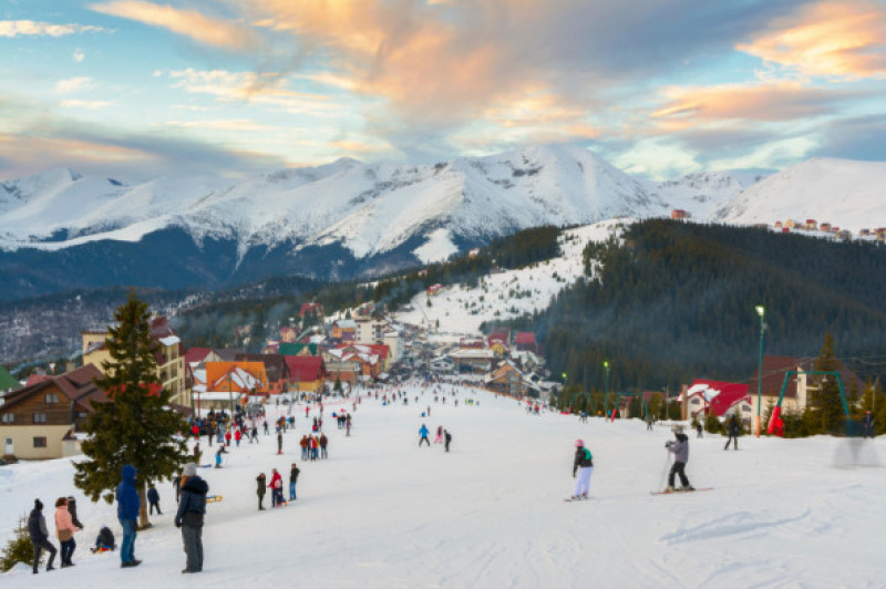 cele mai bune stațiuni de schi din România