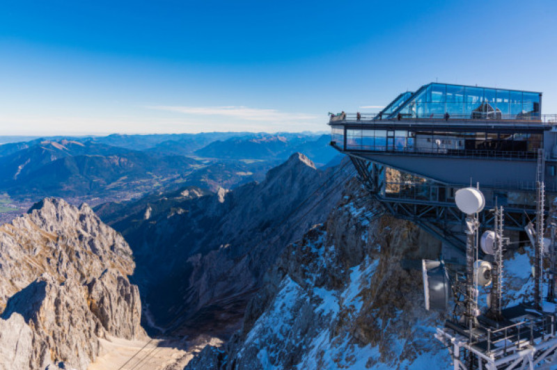 cele mai frumoase stațiuni de schi din Europa - Zugspitze