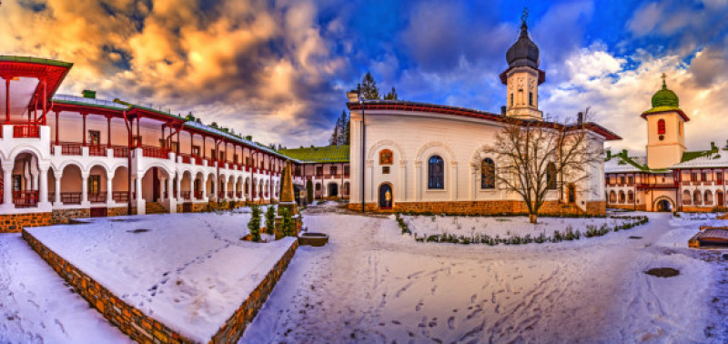 Cele mai frumoase mănăstiri din România - Agapia