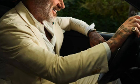 Gianluca Vacchi, pictorial de senzație alături de partenera lui mai tânără cu 27 de ani decât el. Imaginile i-au cucerit pe fani