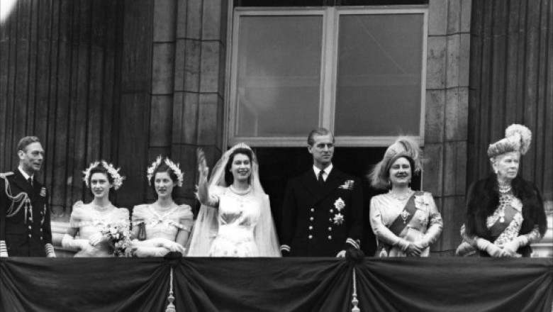 Regina Elisabeta și prințul Philip, o dragoste ca-n povești. Ce sacrificiu a făcut ducele de Edinburgh pentru iubire