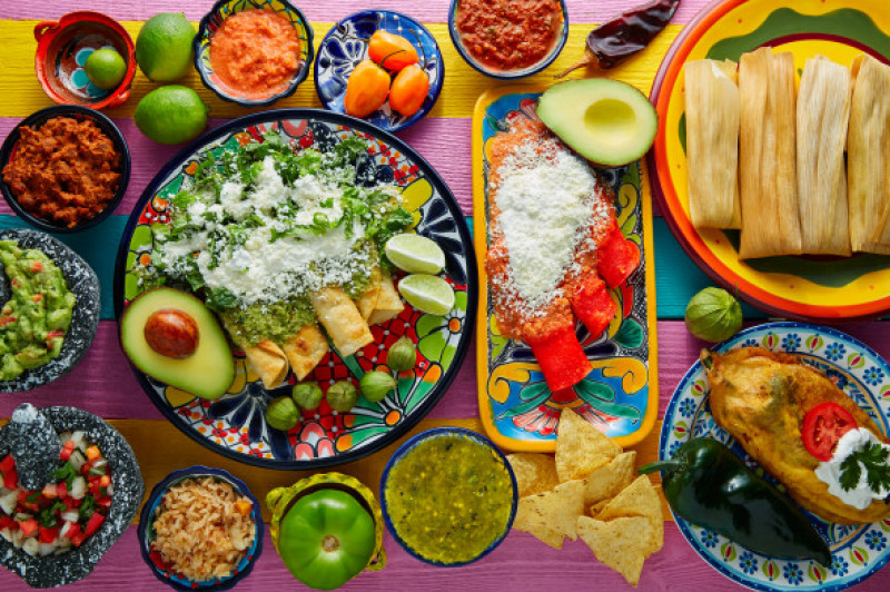 Green,And,Red,Enchiladas,With,Mexican,Sauces,Mix,In,Colorful