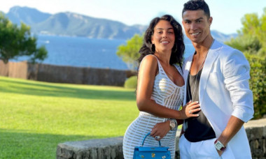 Georgina Rodriguez, apariție de milioane la aniversarea gemenilor Mateo și Eva Maria. Cum s-a îmbrăcat iubita lui Cristiano Ronaldo