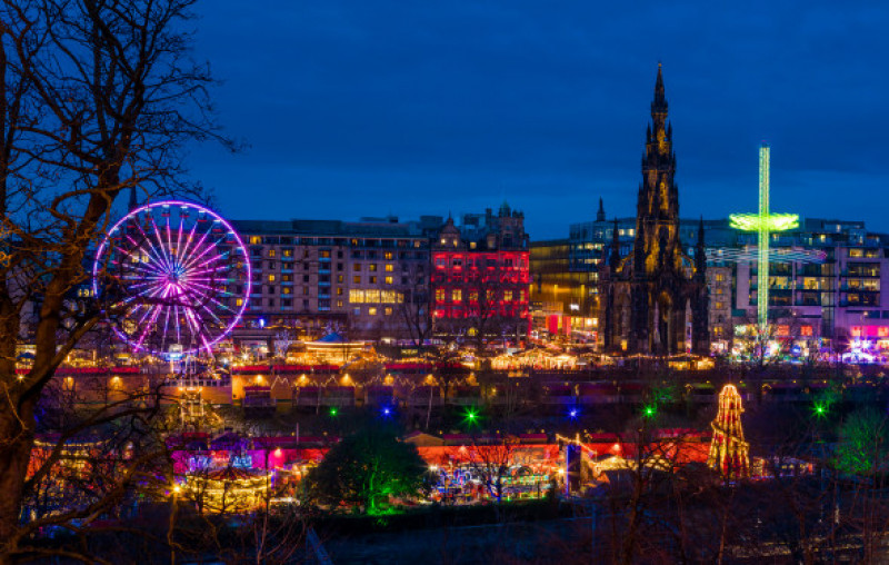 Edinburgh,Scotland,Bright,Lights,Night,Life.,City,Landscape,Celebration,Mood